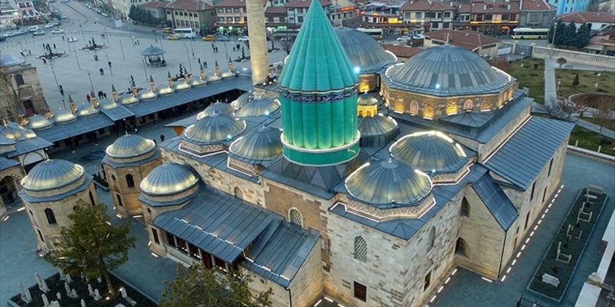 1. Konya Mevlana Müzesi (Konya Mevlana Türbesi)